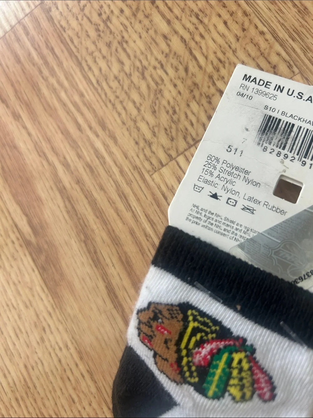 New! NHL Infant Hockey Chicago Black Hawks Logo Crew Socks (2 pair)